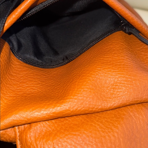 The Pack Tush Baby Bag - Picture 13 of 16